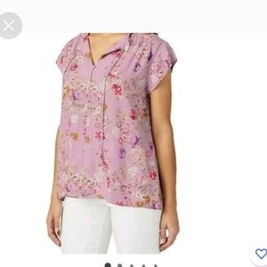 New Buffalo Ladies' Flutter Sleeve Floral Top Split Neckline Tie Closure